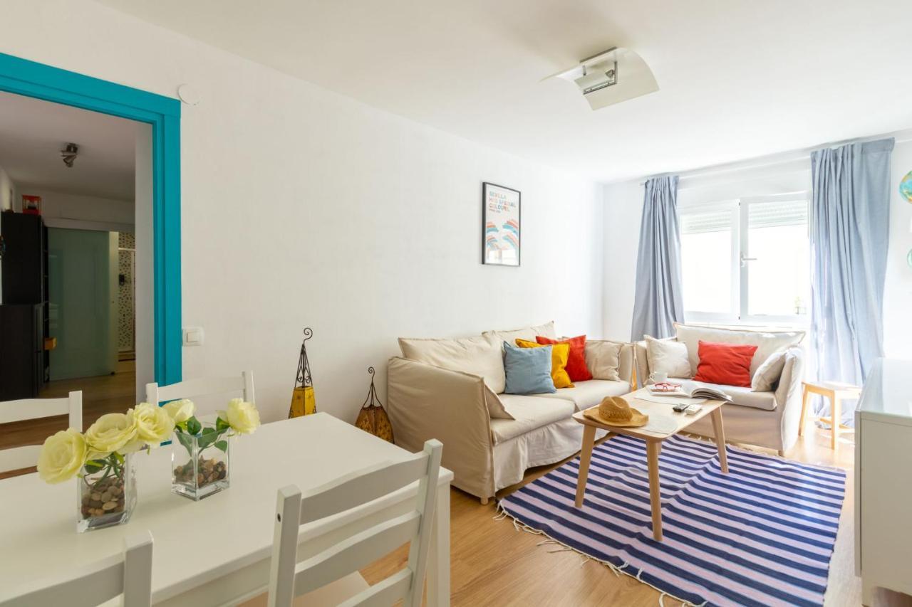 Colours Apartment And Garage Historical Center 4 Pax Севилья Экстерьер фото