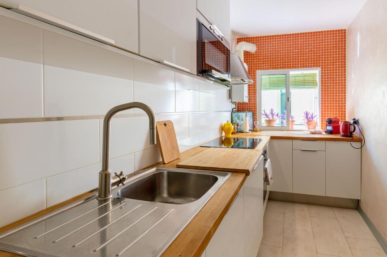 Colours Apartment And Garage Historical Center 4 Pax Севилья Экстерьер фото