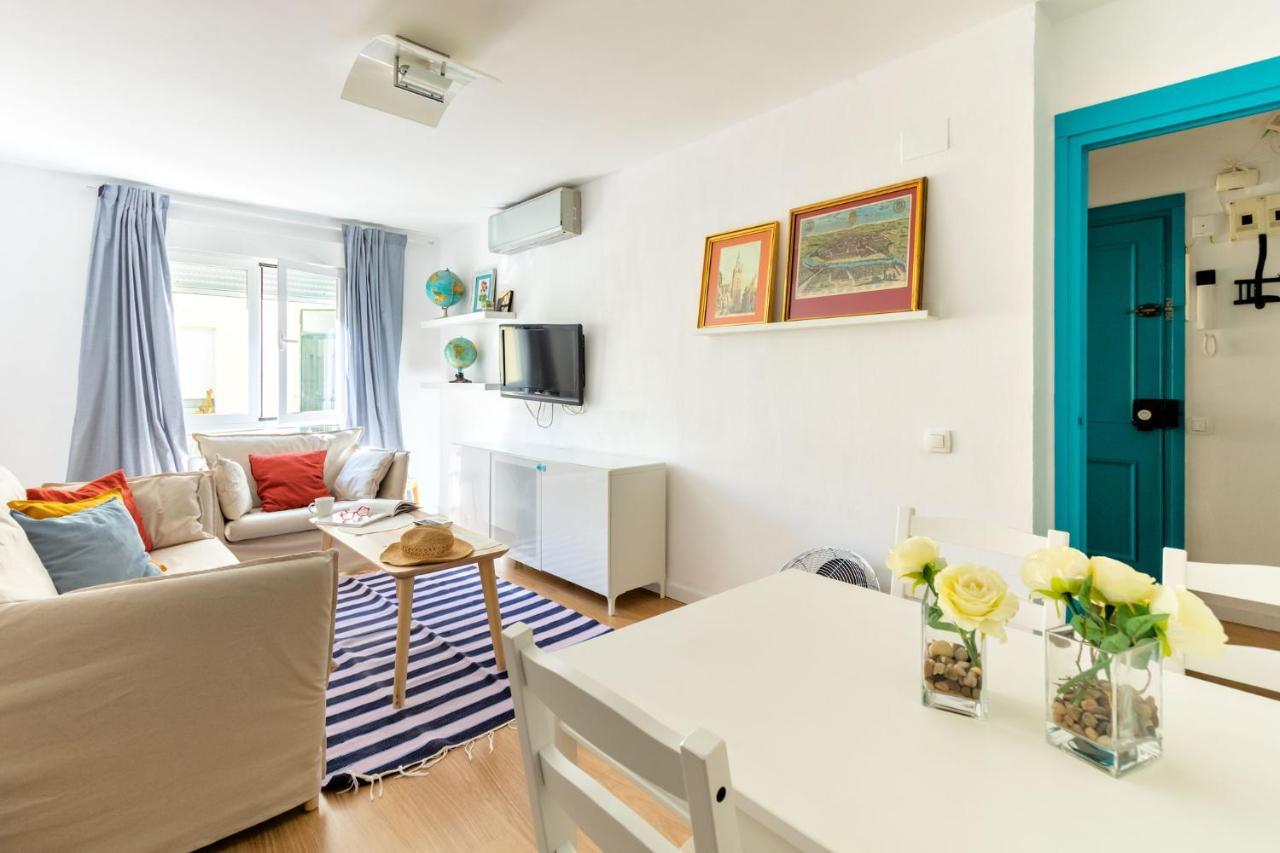 Colours Apartment And Garage Historical Center 4 Pax Севилья Экстерьер фото