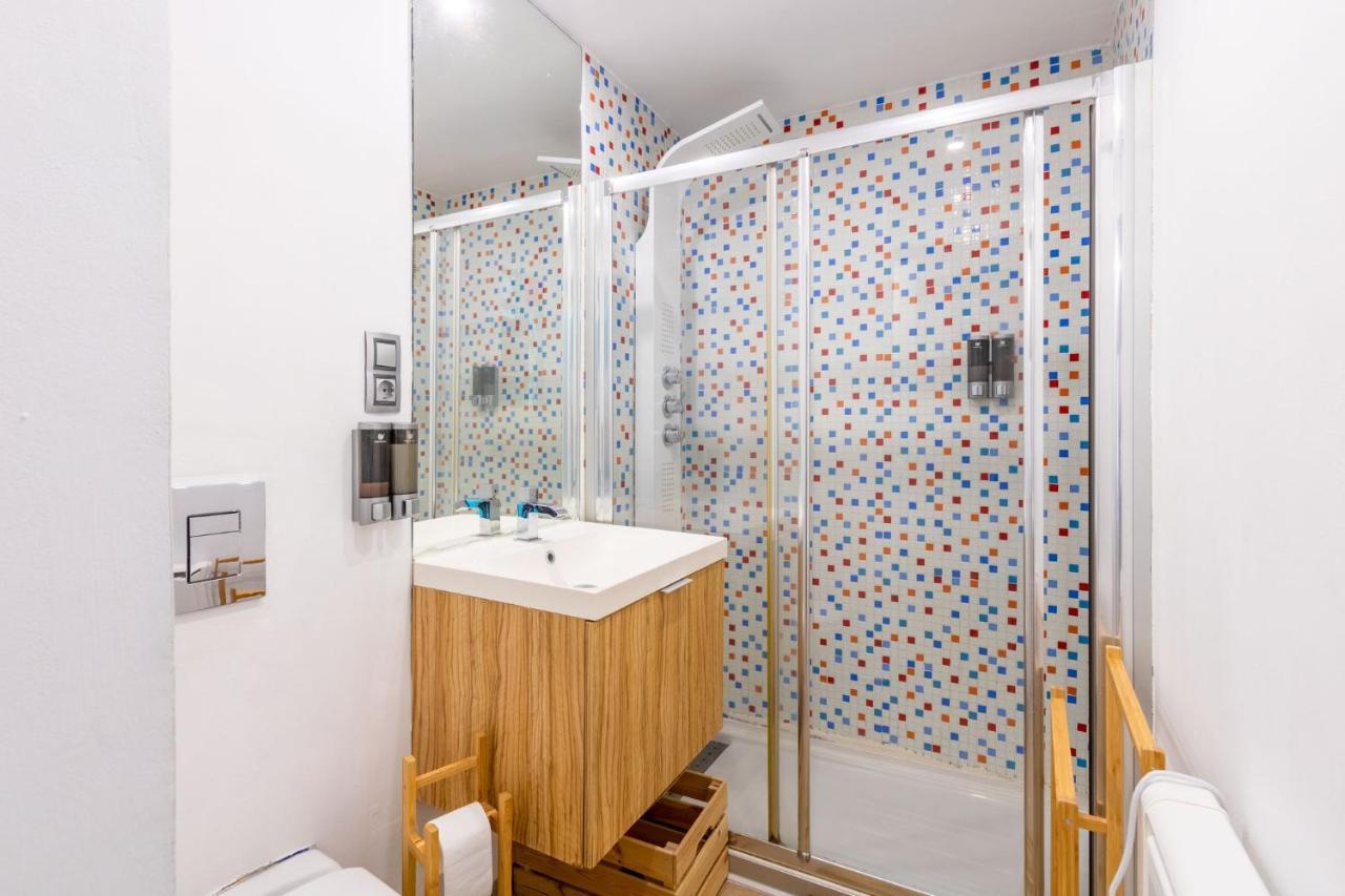 Colours Apartment And Garage Historical Center 4 Pax Севилья Экстерьер фото